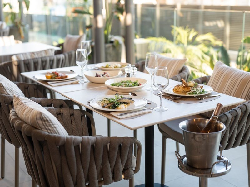 Alizo Comfort Chic Stay Rhodes 7