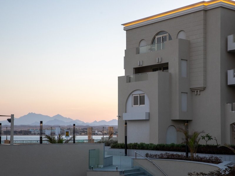 Serenity Sky Arc Sahl Hasheesh 4 - Beach