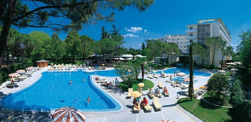 Bristol Buja Terme 5 - Outdoor Pool