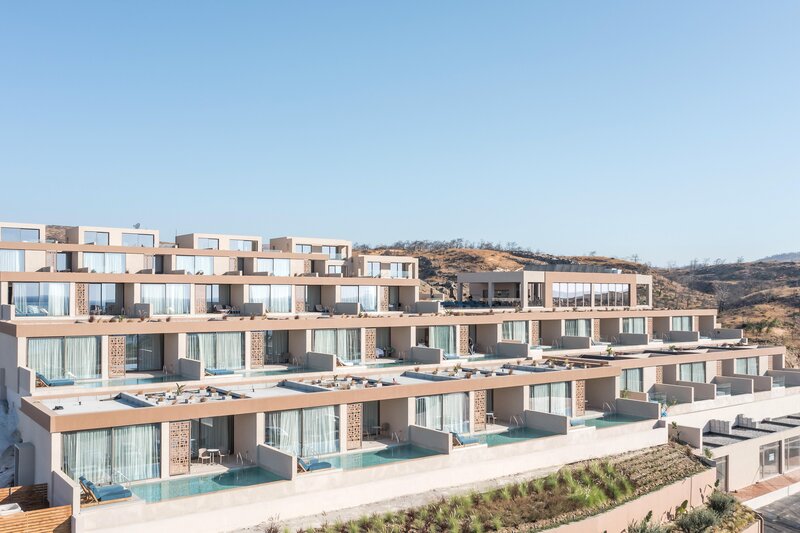 Este Elegant Suites & Villas 1