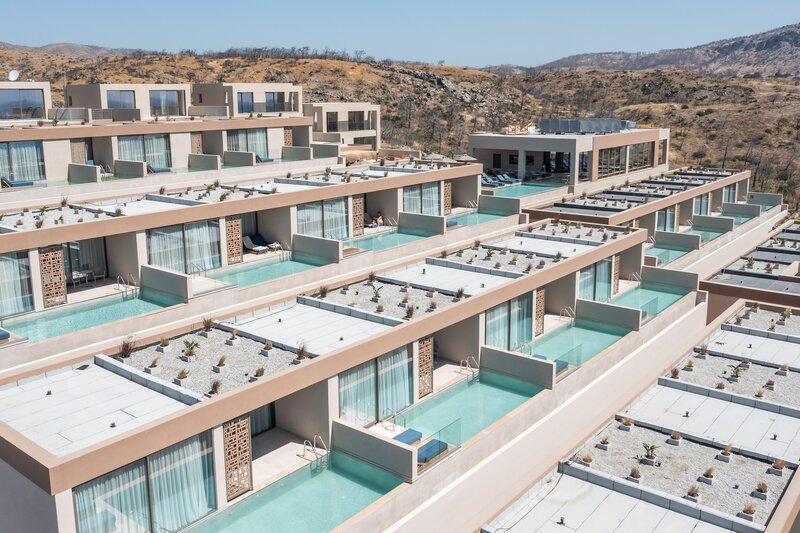 Este Elegant Suites & Villas 3