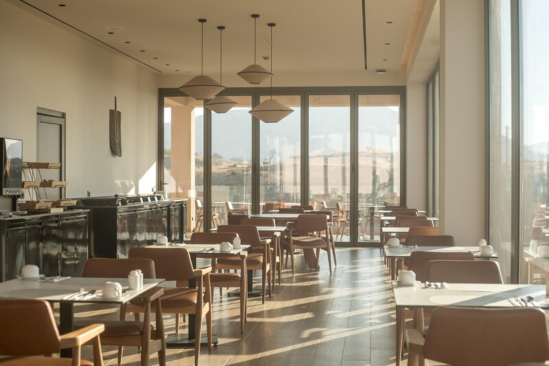 Este Elegant Suites & Villas 9