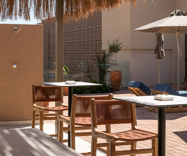 Este Elegant Suites & Villas 14