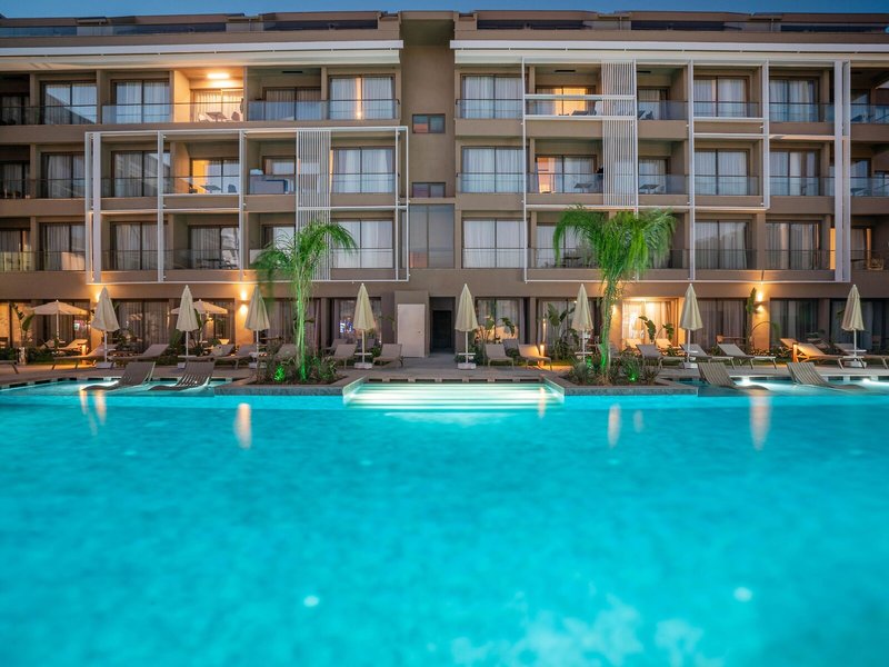 Prive Suite Side & Spa Hotel 2