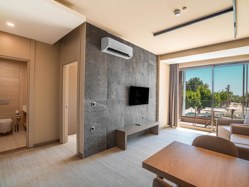 Prive Suite Side & Spa Hotel 16