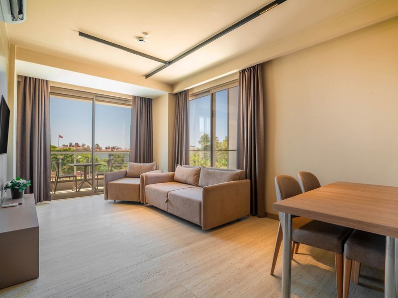 Prive Suite Side & Spa Hotel 27