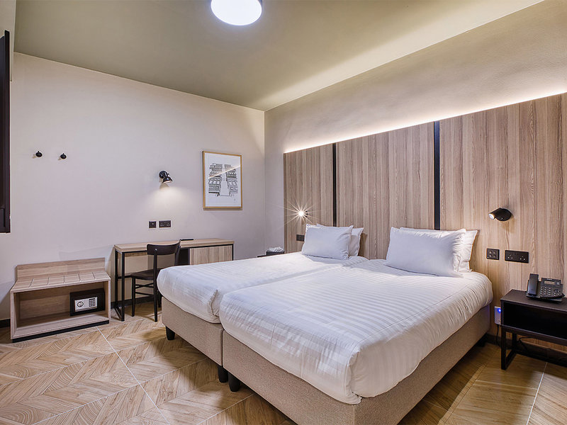 VITA Hotel & Rooftop 3