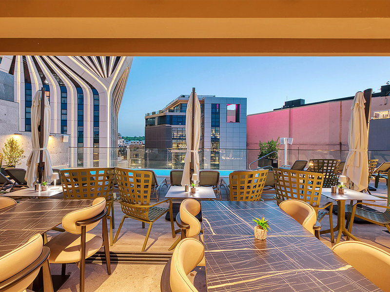 VITA Hotel & Rooftop 4