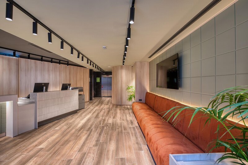 VITA Hotel & Rooftop 23
