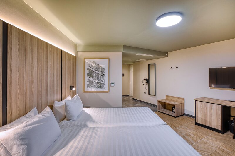 VITA Hotel & Rooftop 46