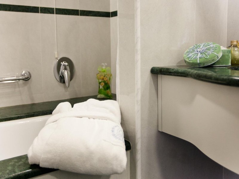 La Residence Terme & Idrokinesis 33