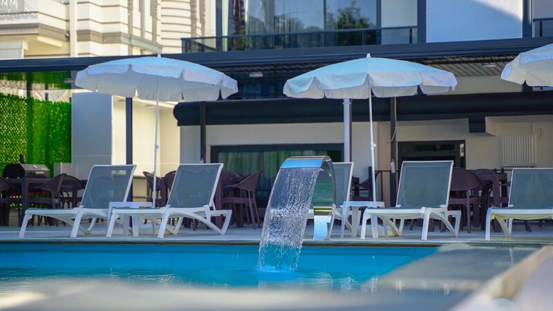 Side Blue Serenity Hotel 18