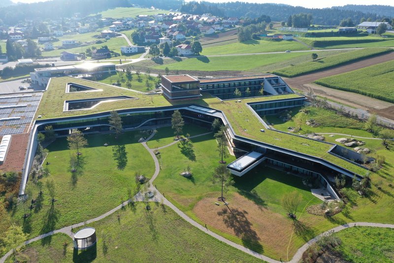Loxone Campus 1