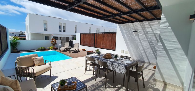 Serena Holiday Homes by LIVVO 7