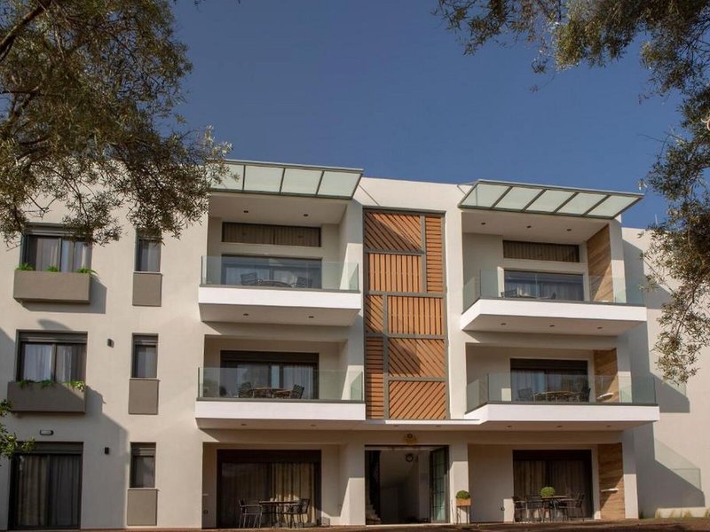 Elfam City Suites 1