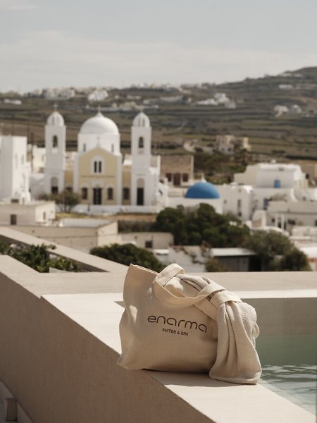 Enarma Suites & Spa