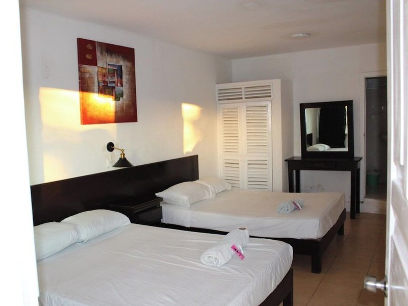 OYO Hotel Colibri 1