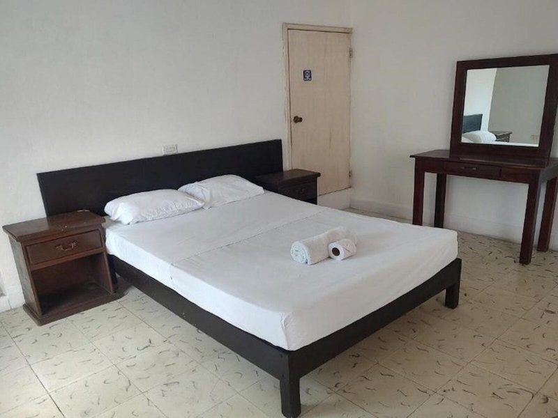 OYO Hotel Colibri 3