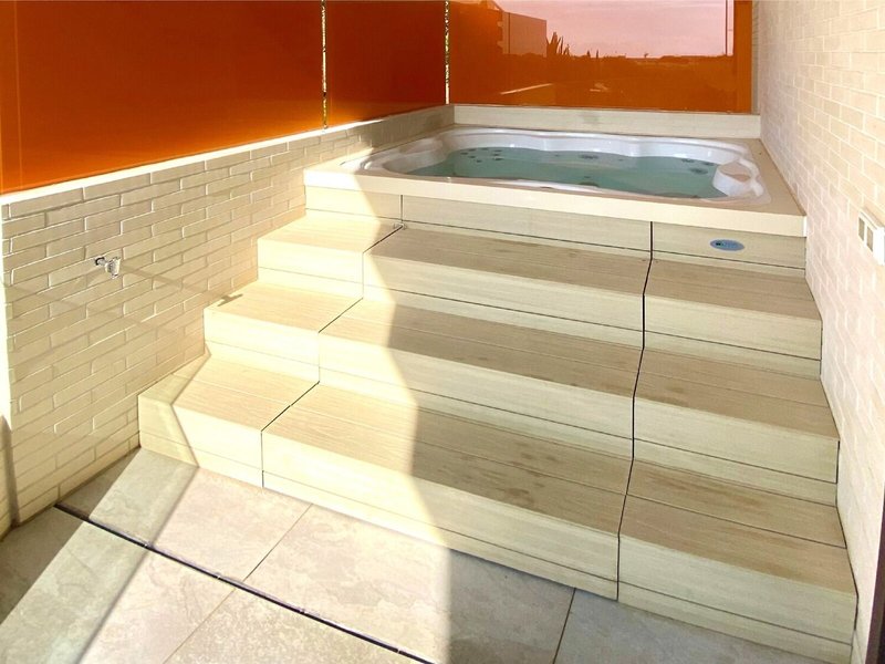 Leiro Residences 18