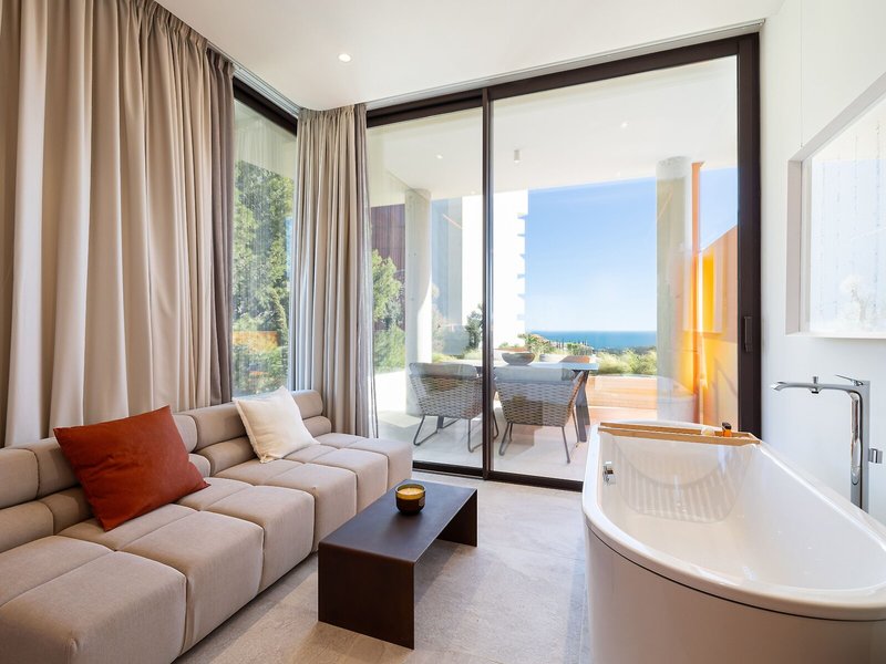 Leiro Residences 44