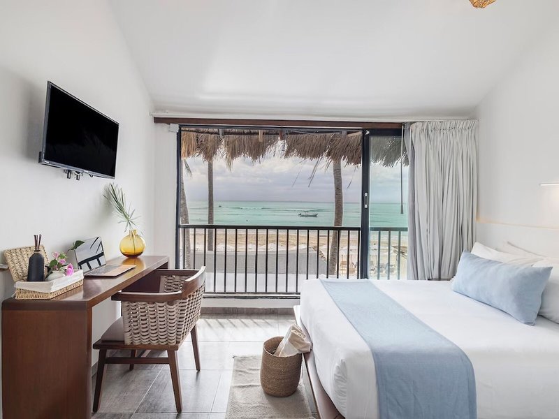 Areia Beach Front Hotel 23