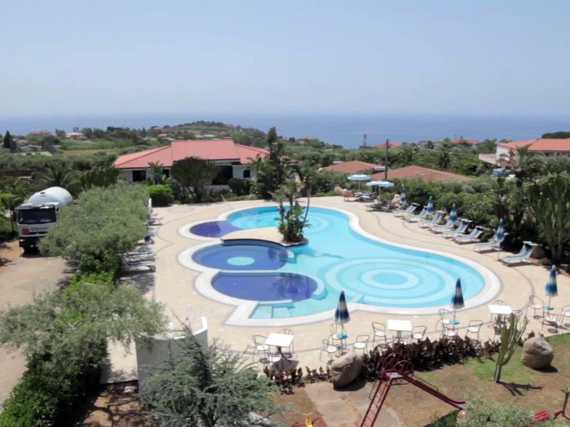 Hotel Residence Il Gattopardo 12