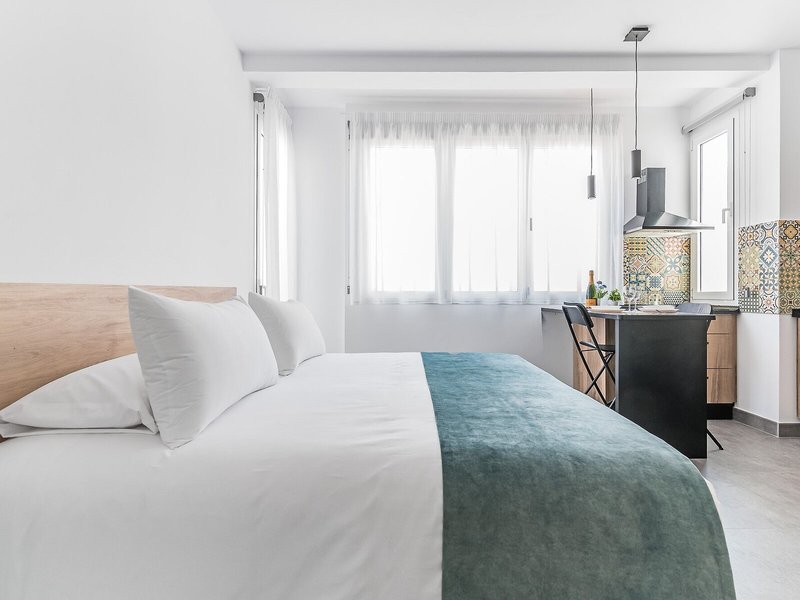 Open Sea Suites 7