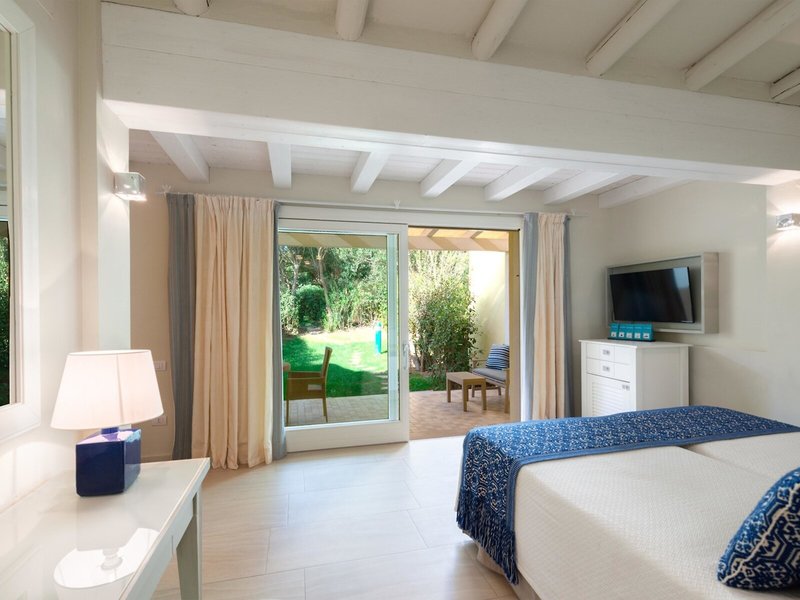 Forte Village - Bouganville 19 - Room Example
