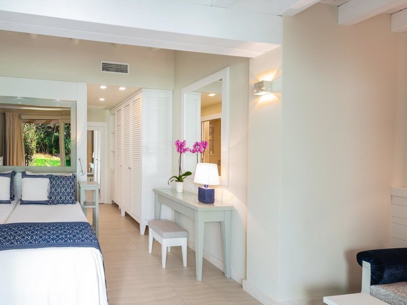 Forte Village - Bouganville 20 - Room Example