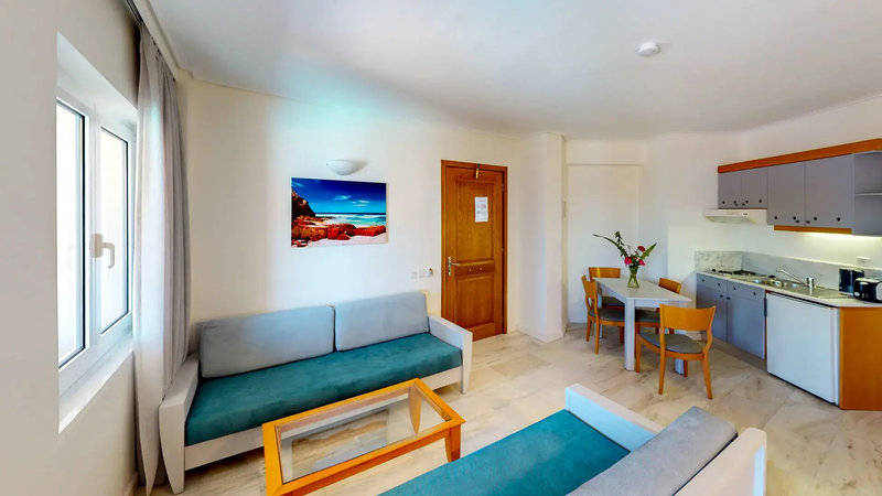 Chrispy Beach Resort 9