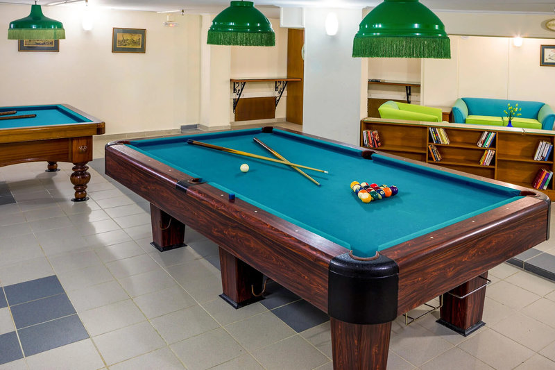 Chrispy Beach Resort 11