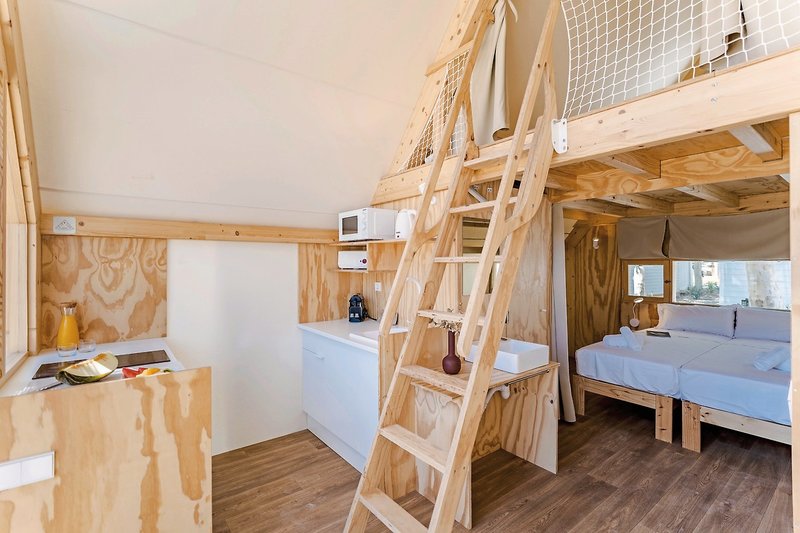 Costa del Sol Glamping Village 22 - Room Example