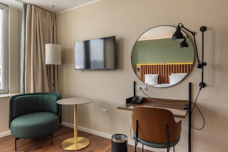 Imperial Hotel 3