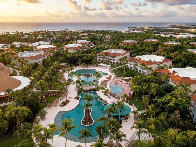 Bahia Principe Grand Tequila 2