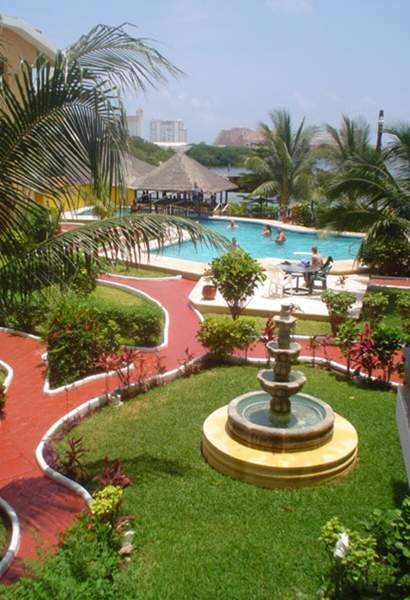 Hotel Faranda Imperial Laguna Cancún 6