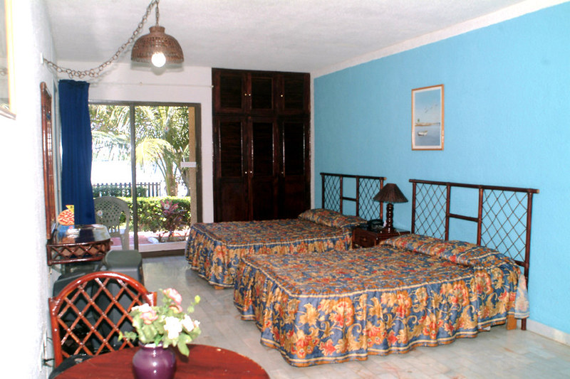 Hotel Faranda Imperial Laguna Cancun 5