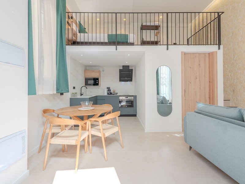 Apartamentos La Basílica by BeAlicante 4
