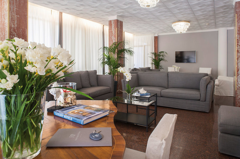 Hotel Imperial Palace 12