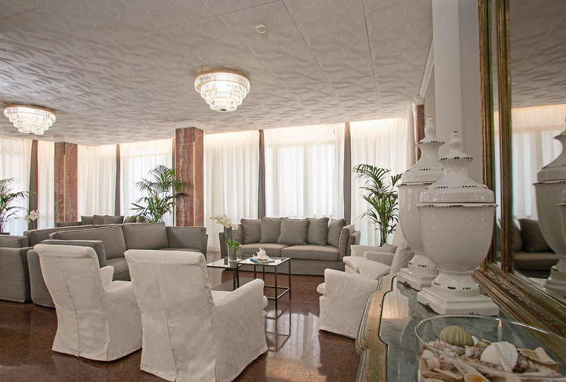 Hotel Imperial Palace 13