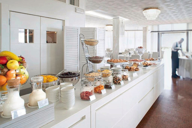 Hotel Imperial Palace 16