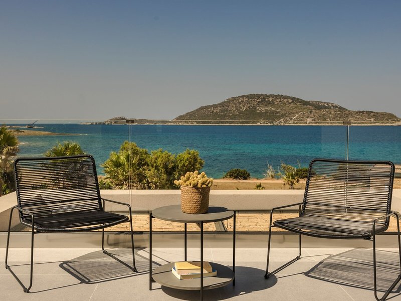 Mast Luxury Residences 1