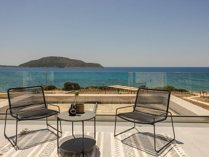 Mast Luxury Residences 3