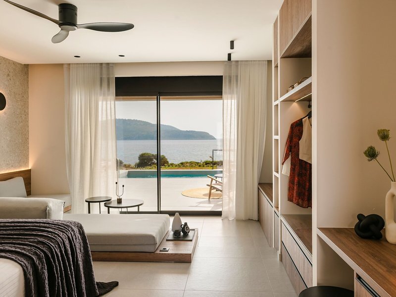 Mast Luxury Residences 5