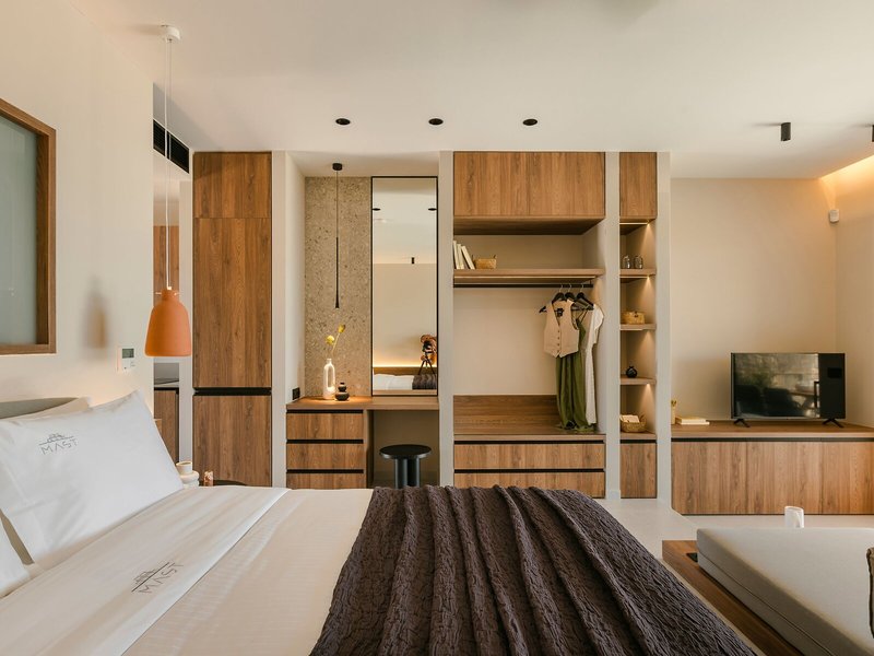 Mast Luxury Residences 9