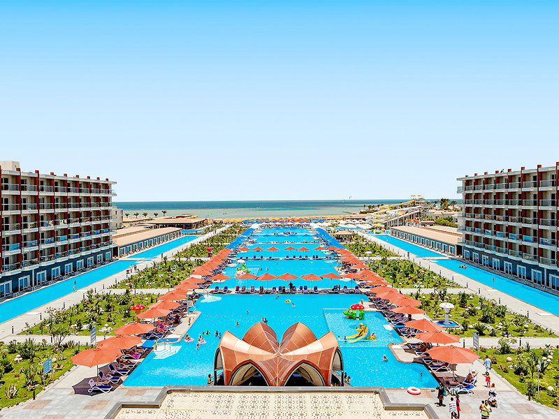 Rewaya Majestic Resort 1