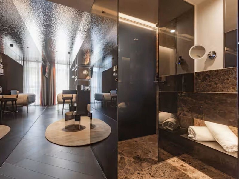 Adia Aluma Athens Curio Collection by Hilton 18