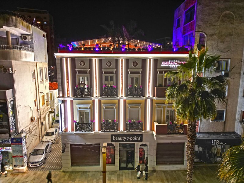 Ambasador Hotel 3