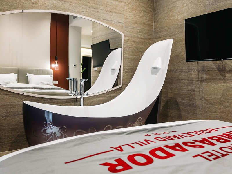 Ambasador Hotel 11