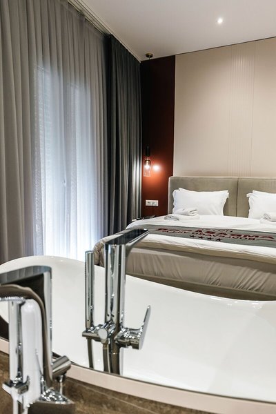 Ambasador Hotel 42
