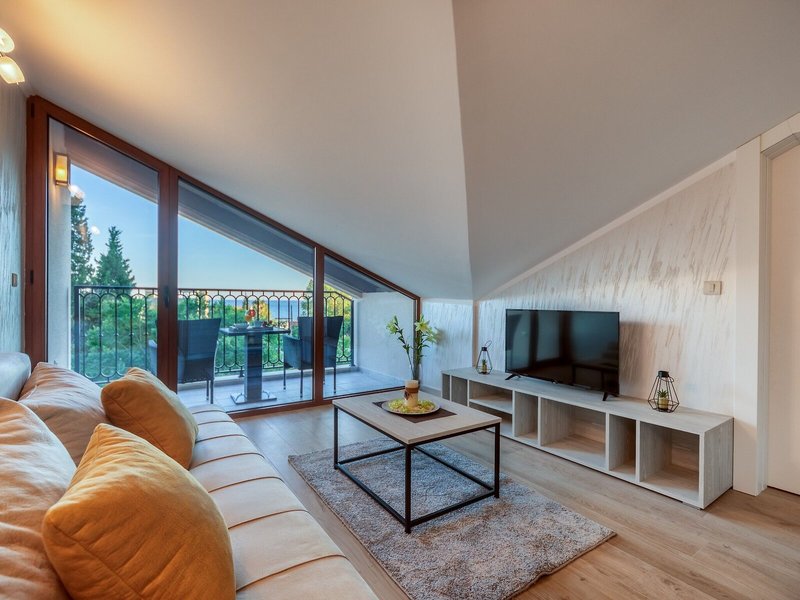 Luxury Apartments Queen 18